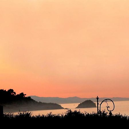 Casa Lungomare Villa Giardini-Naxos Kültér fotó